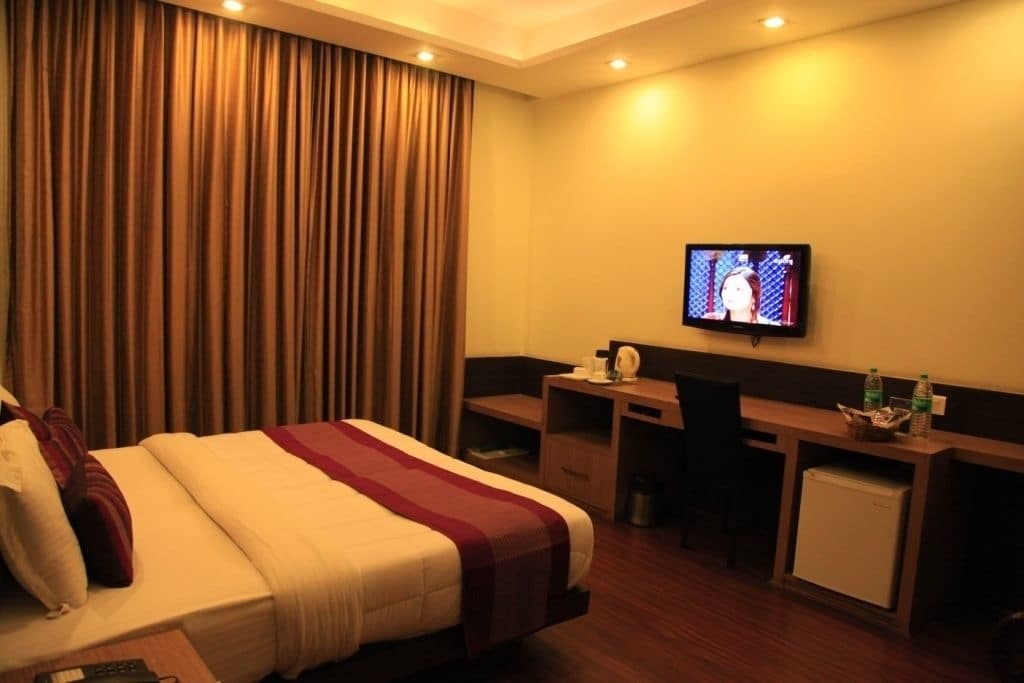 Indiyaah Inn Gurgaon Ngoại thất bức ảnh